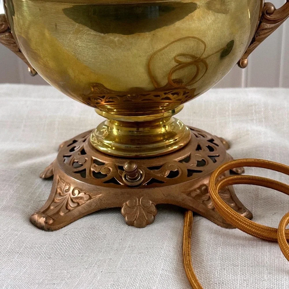 Antique Bradley & Hubbard‎ Brass Oil Lamp Electrified Dual Handle Ornate WORKS